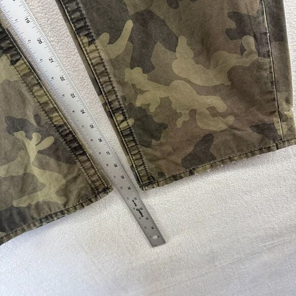 True Religion Jeans men's 40 Green Camo Military Woodland Flap Pockets USA made - Picture 5 of 14